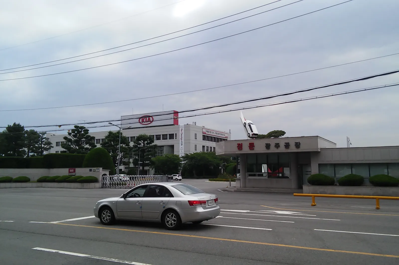 "한 달 새 2만8천대가 증발했다"… 8월 국산차 판매, 무슨 일이 있었나