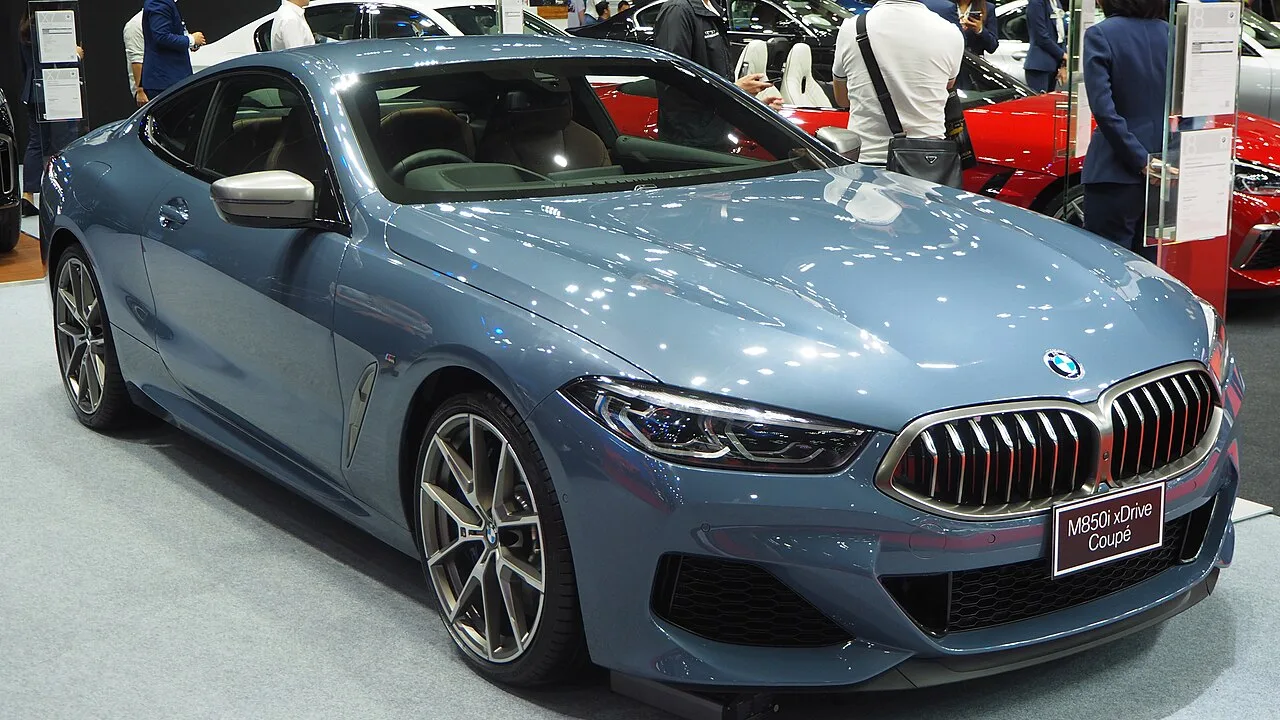 BMW M850i xDrive 쿠페