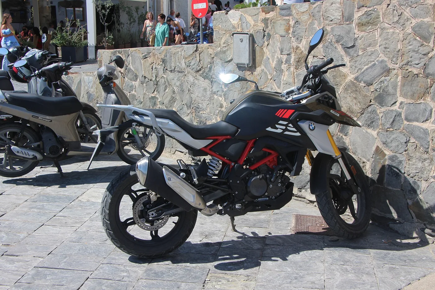 BMW G 310 GS 측면