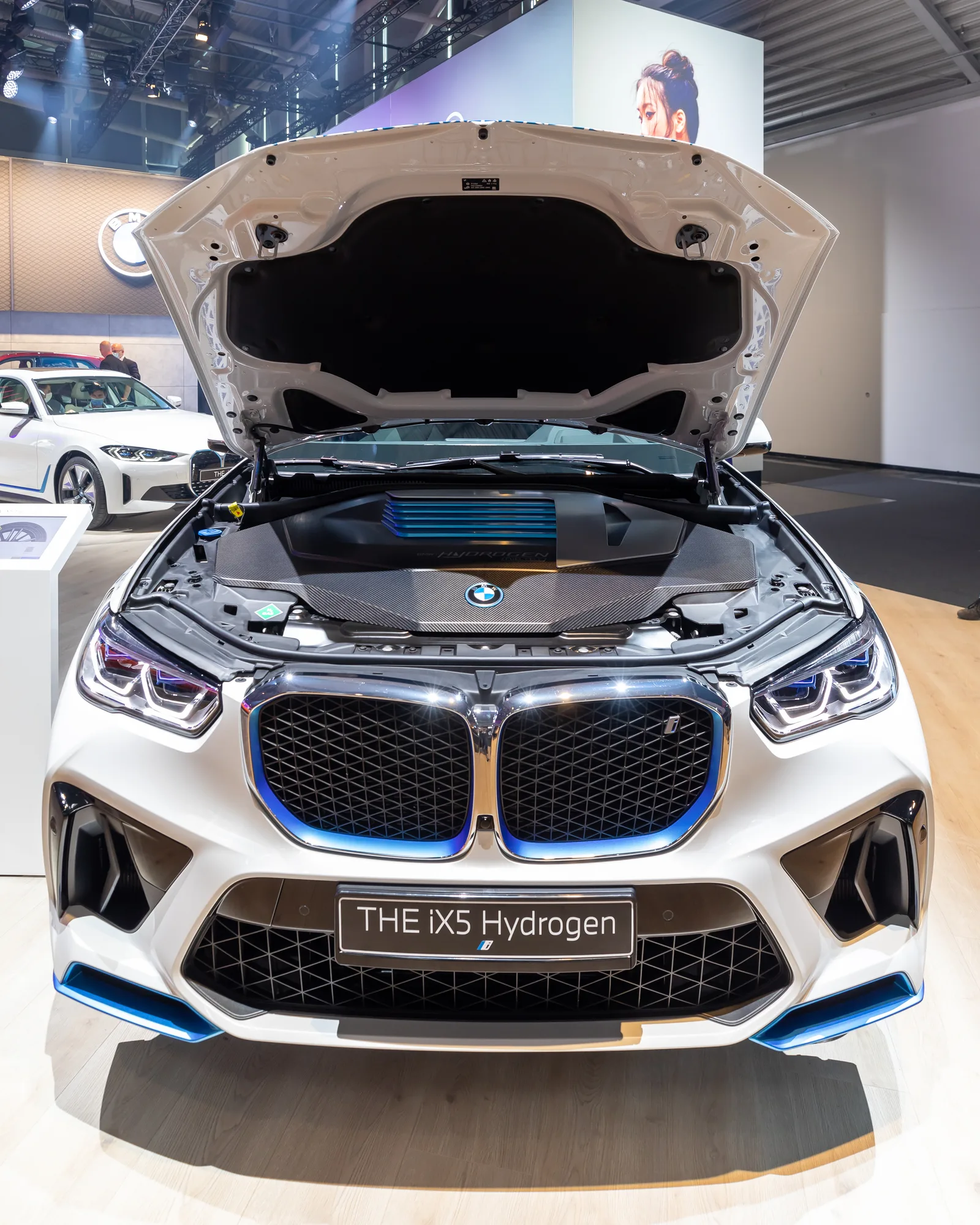 "0→100km/h 5초대"… 양산 임박한 BMW 수소차 iX5 하이드로젠의 진짜 목표