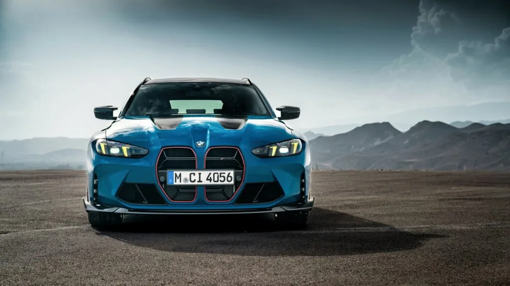 BMW M4 전면