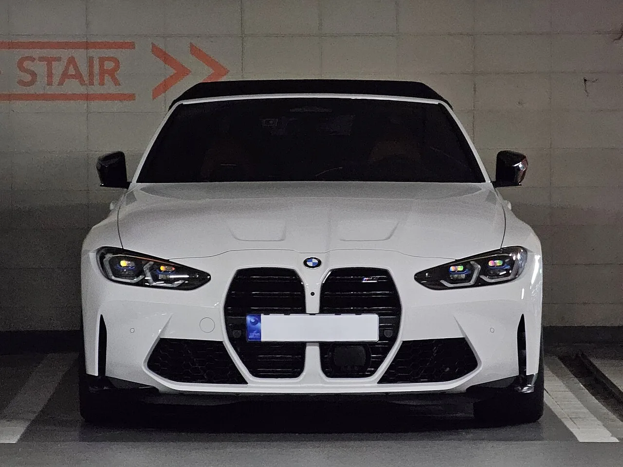 "찍찍이로 붙였다 뗐다"… BMW가 컨버터블 천장에 내놓은 특허