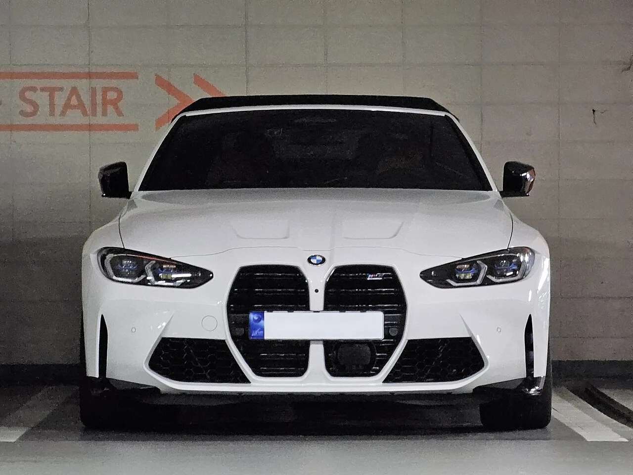 BMW M4 컨버터블 측면