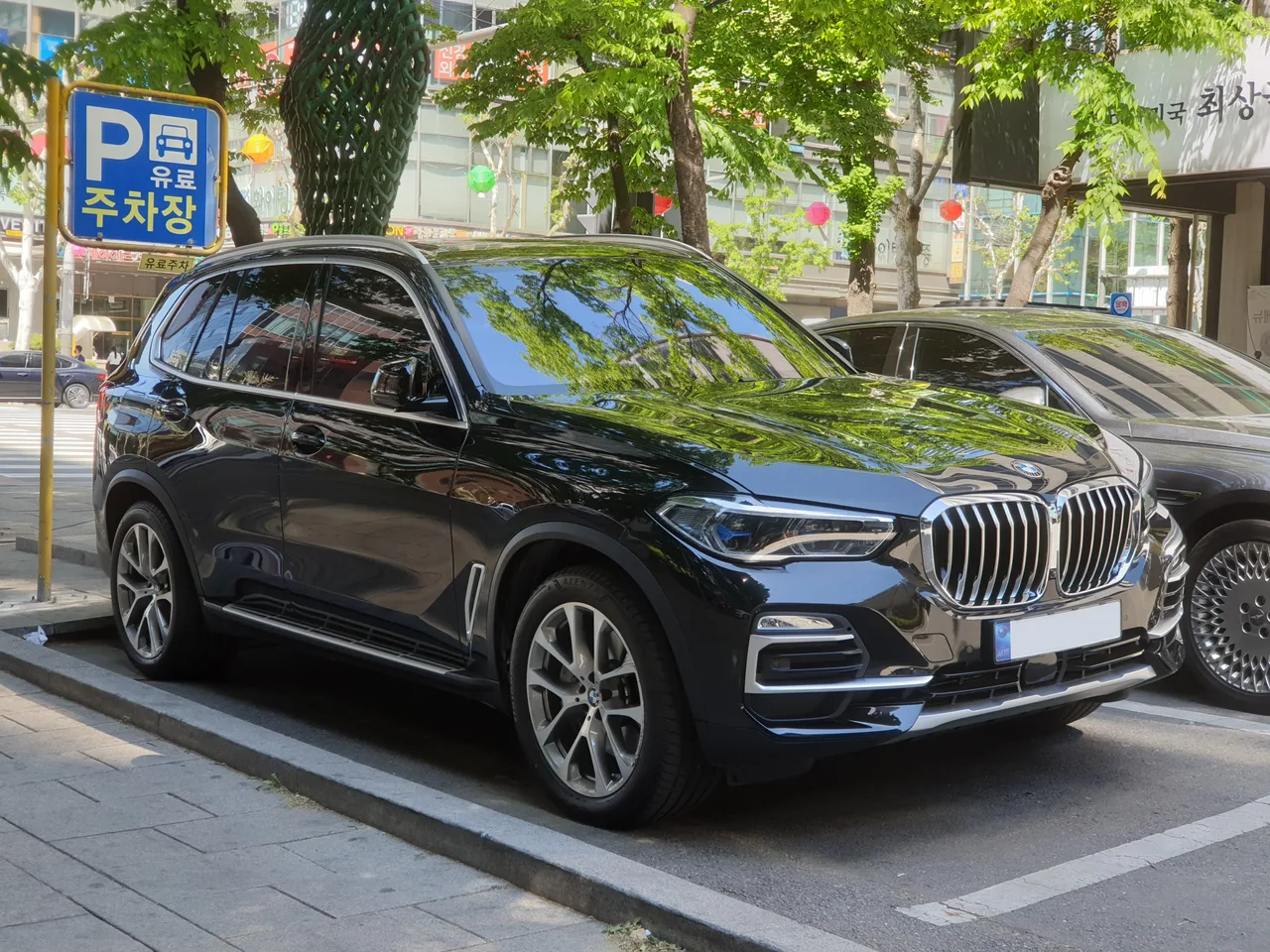 "막내가 형을 눌렀다"… 중국형 BMW X5, X7보다 좋아진 '하극상'의 실체