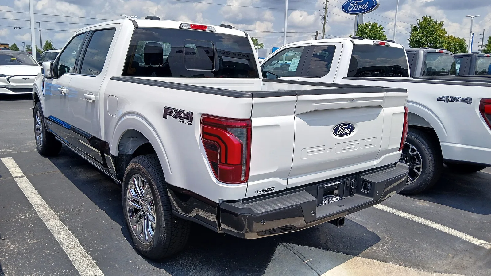 포드 F-150 후면
