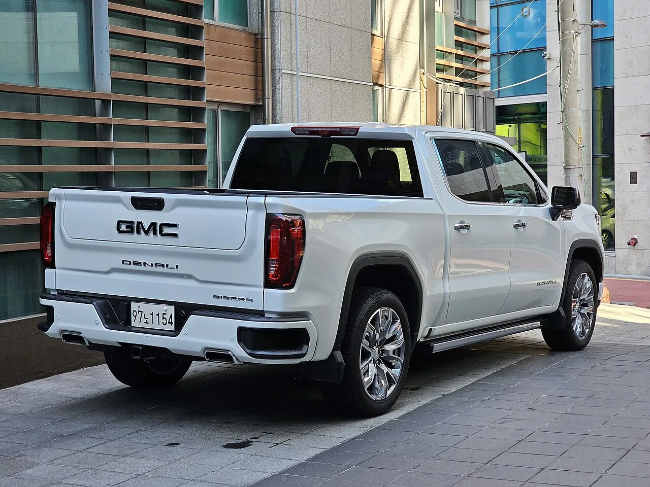 GMC 시에라 드날리 후면 측면