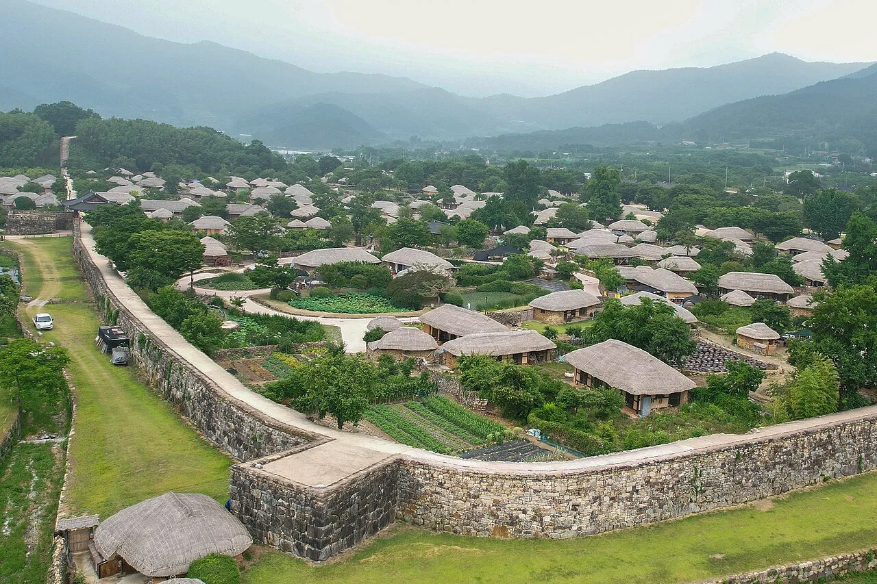 "성벽 안에 아직도 228명이 산다" — 조선시대 그대로인 순천 낙안읍성
