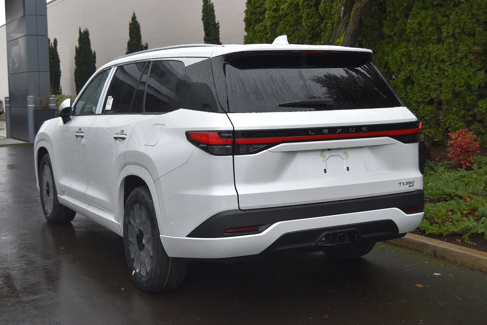 흰색 렉서스 TX 350 AWD 후측면