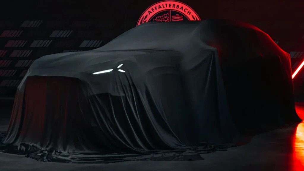 "1,153마력, 포르쉐도 긴장한다"… 메르세데스-AMG 전동 SUV 티저 공개