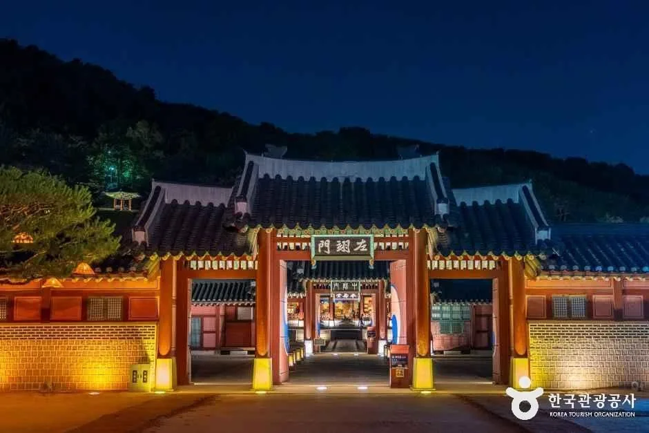 "성벽 위로 달빛이 걸린다"… 수원화성문화제, 야간 드라이브로 즐기는 법