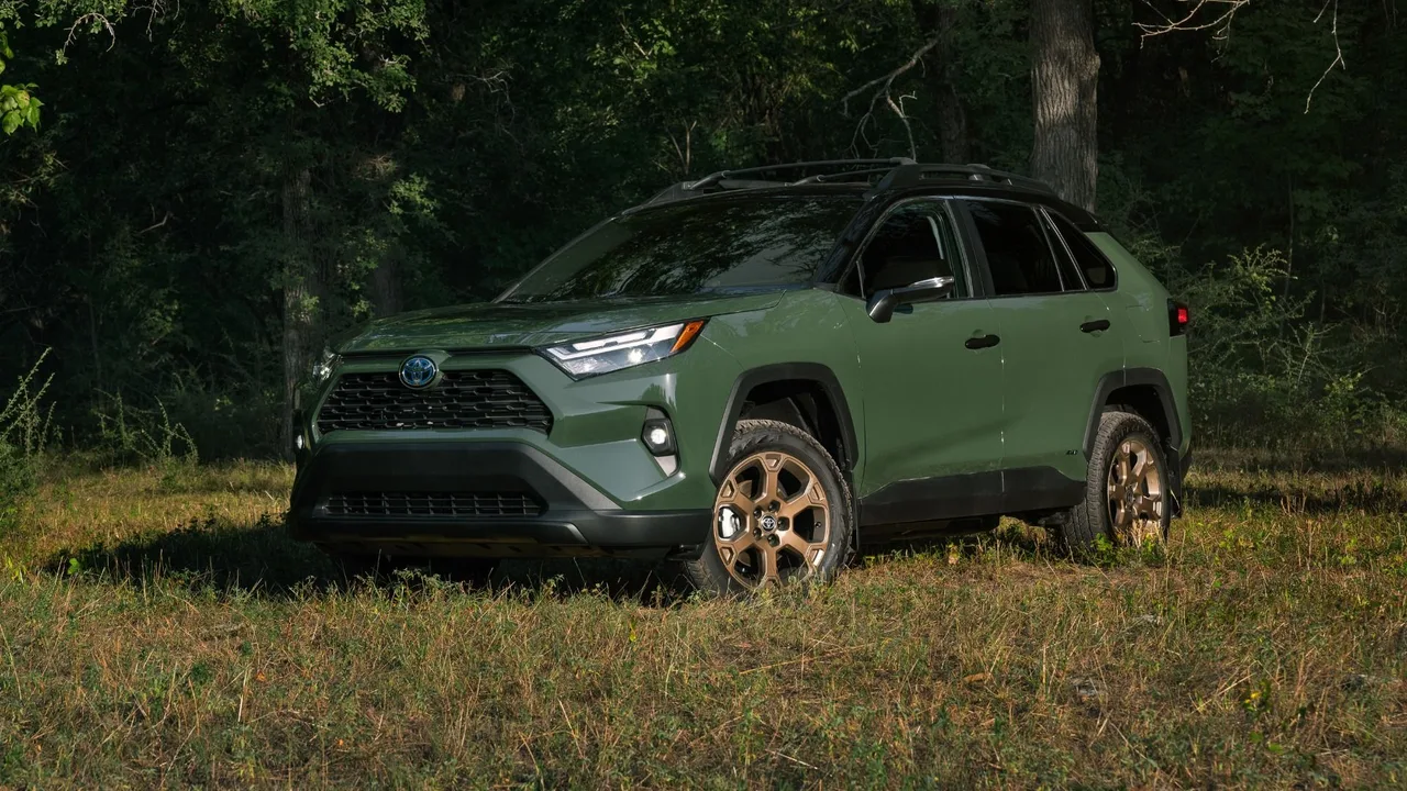 토요타 RAV4