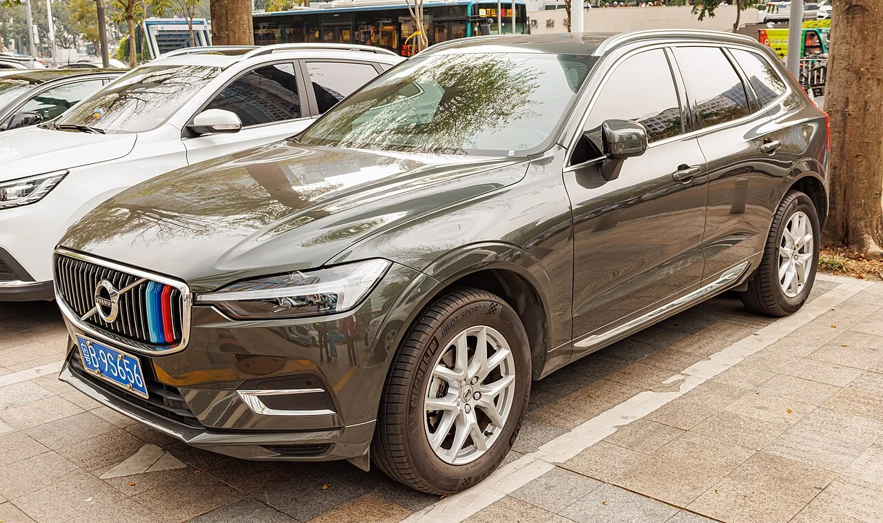"완전변경 아니고 페이스리프트인데, 전기주행거리는 두 배"… 2028 볼보 XC60·XC90, PHEV 최장 기록 새로 썼다